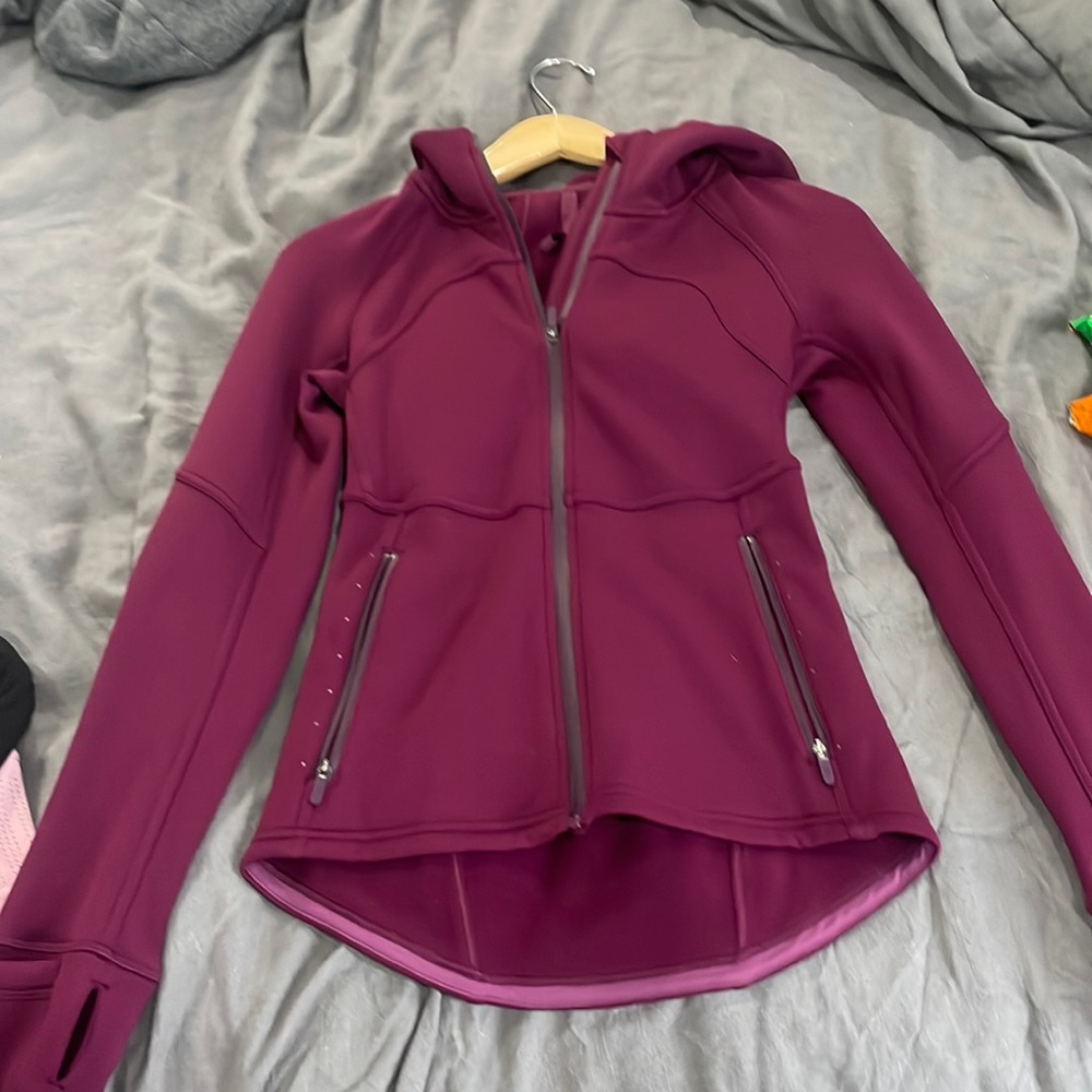 Store: Lululemon